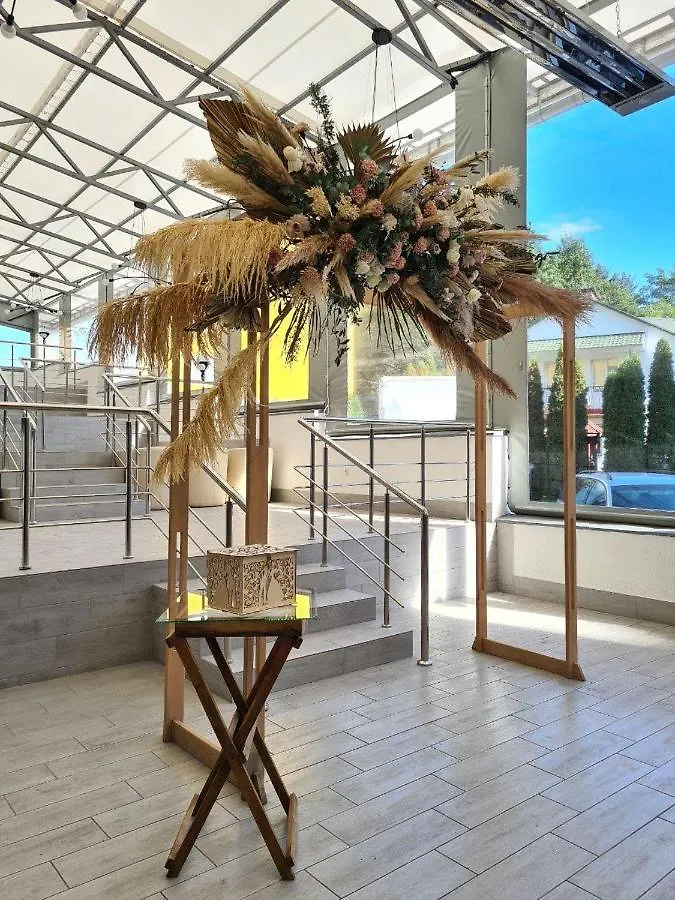 Hotel Verhovina Kiev  Petropavlovskaya Borshchagovka