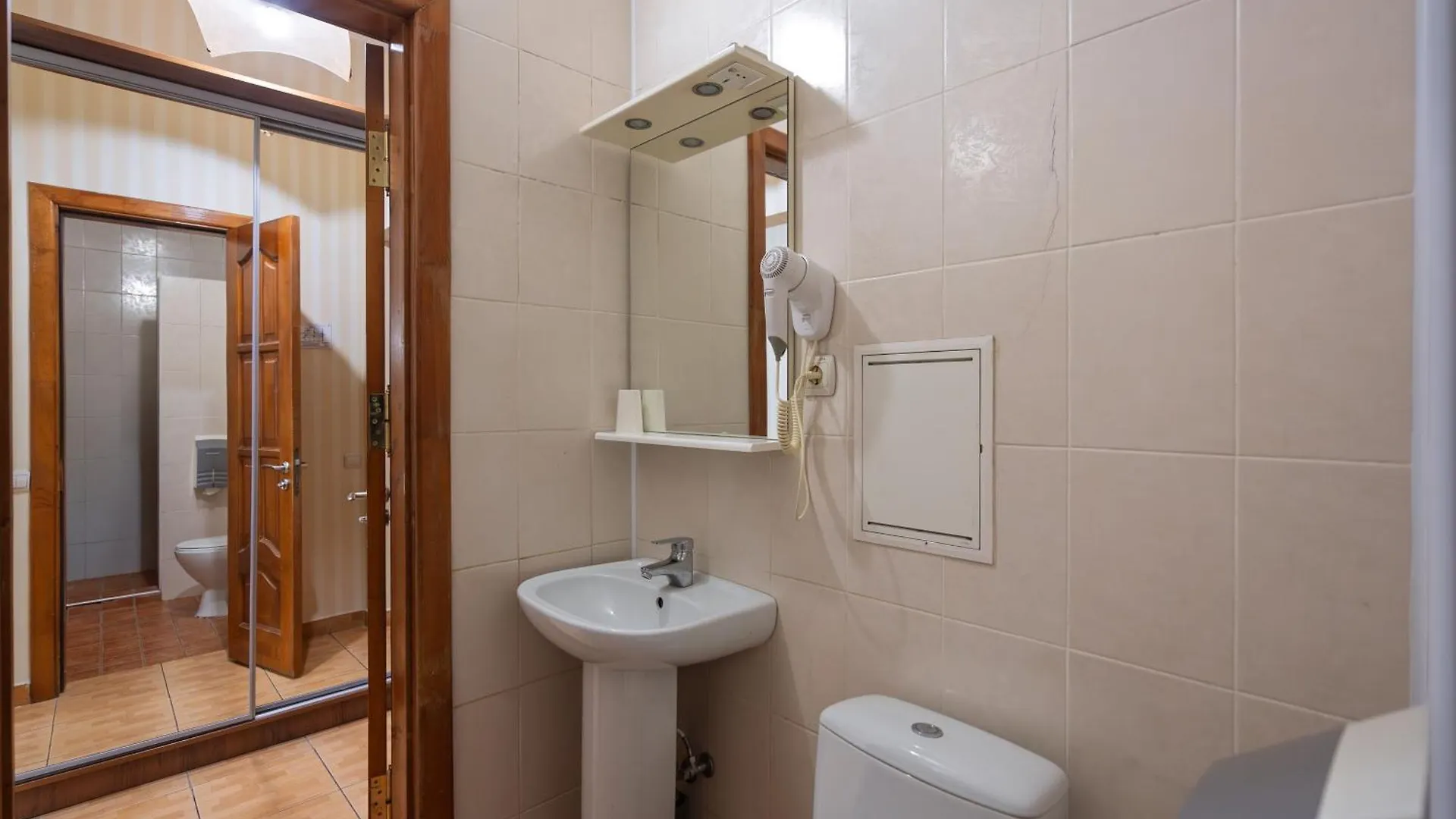 Hotel Verhovina Petropavlovskaya Borshchagovka