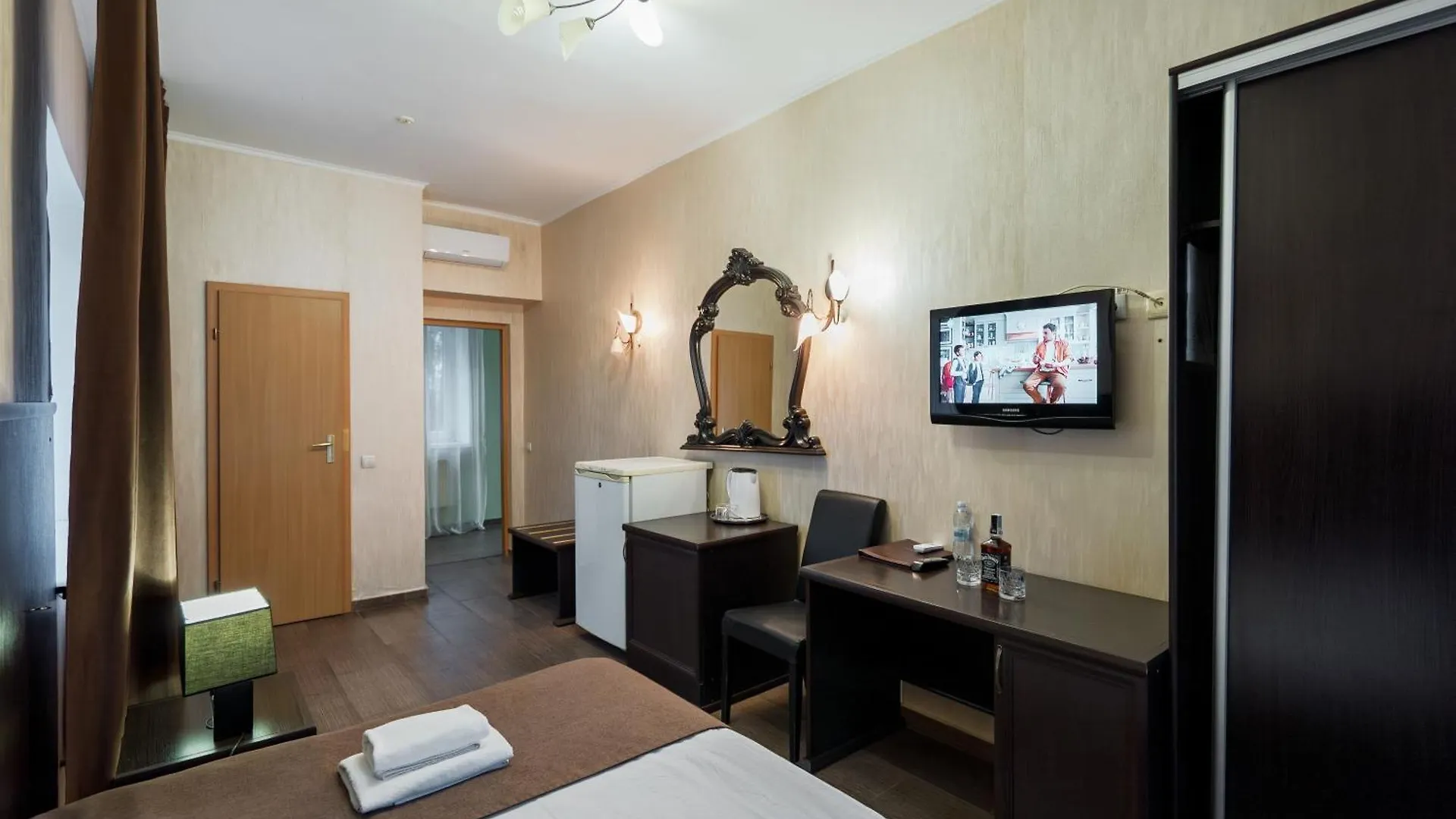 Hotel Verhovina Kiev 3*, Petropavlovskaya Borshchagovka