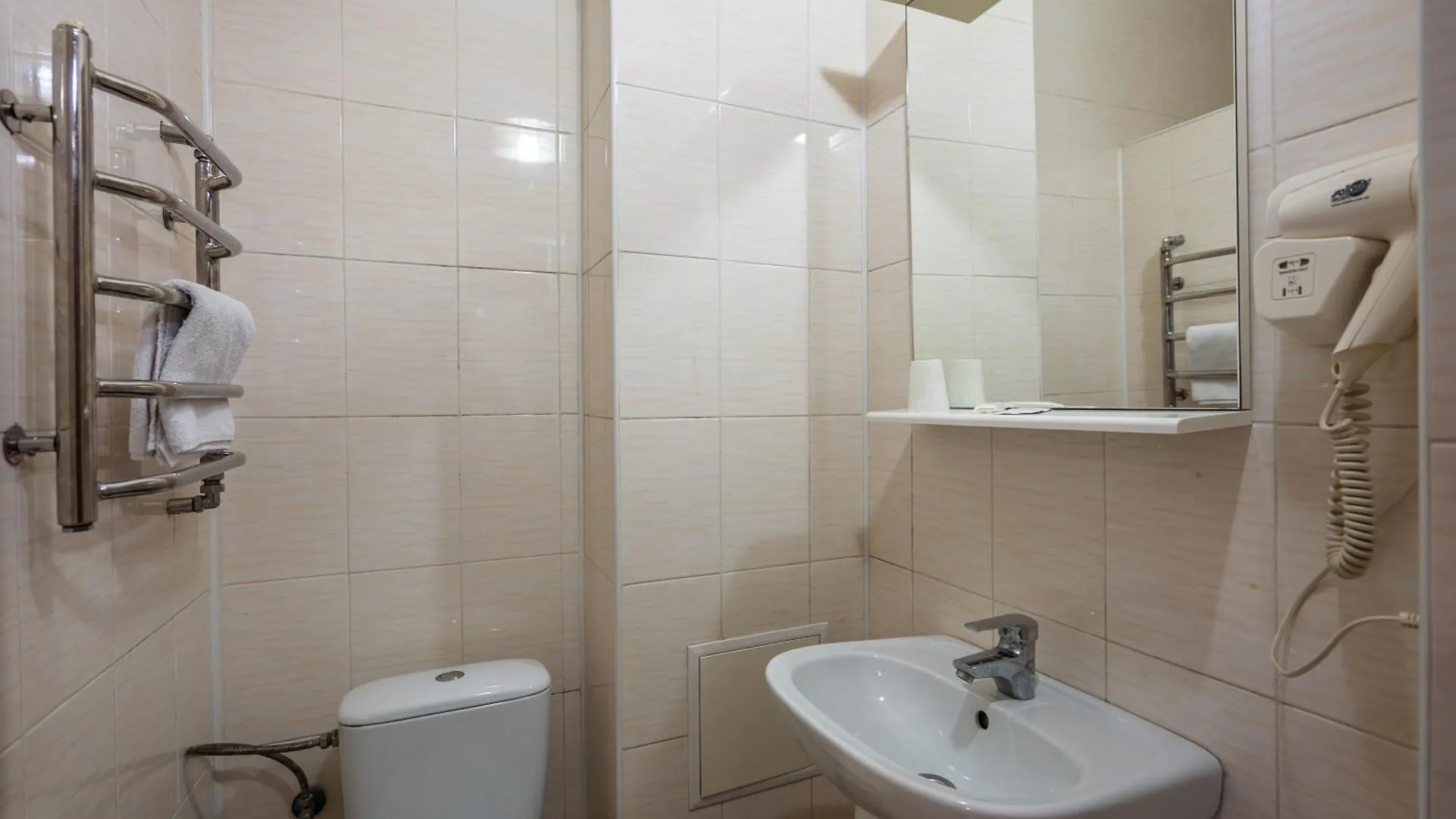 Hotel Verhovina Petropavlovskaya Borshchagovka 3*,  Ucraina